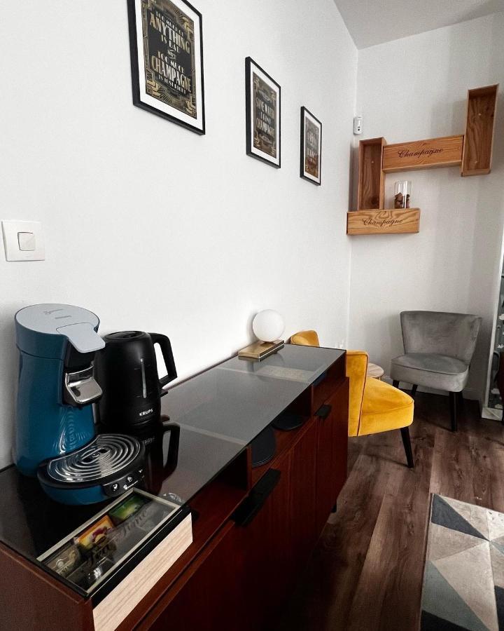 Epernay, appartement champagne et art déco Esterno foto